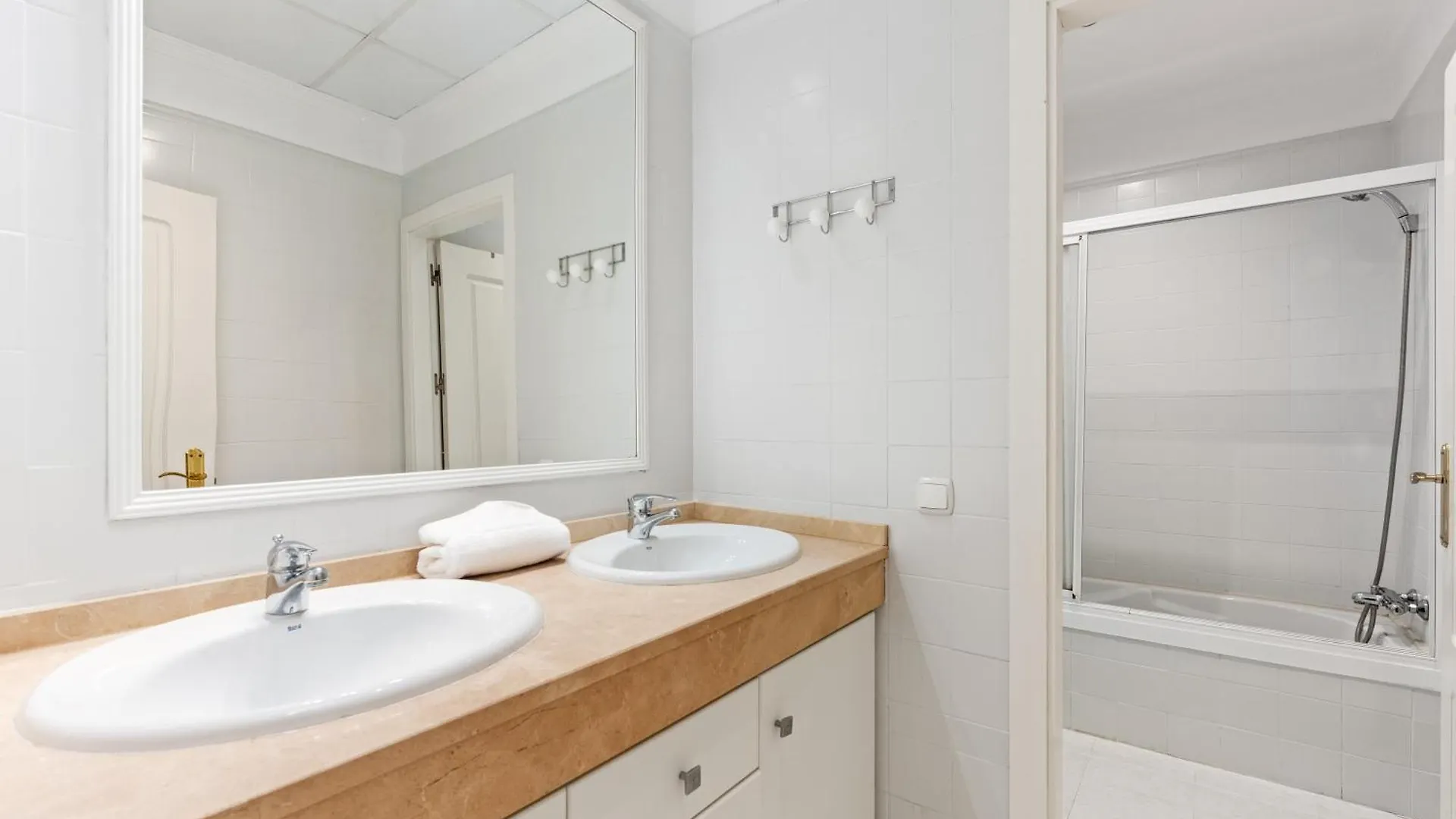 Panoramic Sea Views Apartment Manilva Espanha