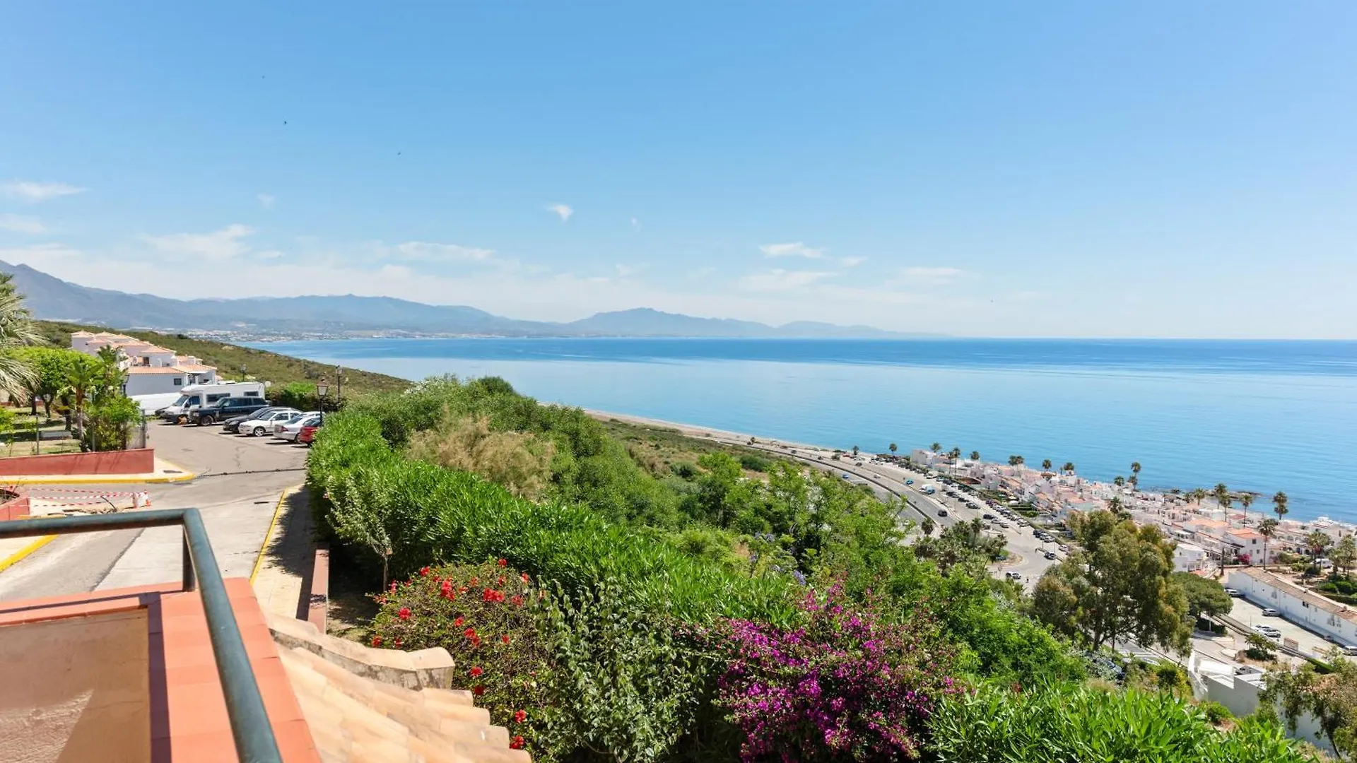 Panoramic Sea Views Apartment Manilva